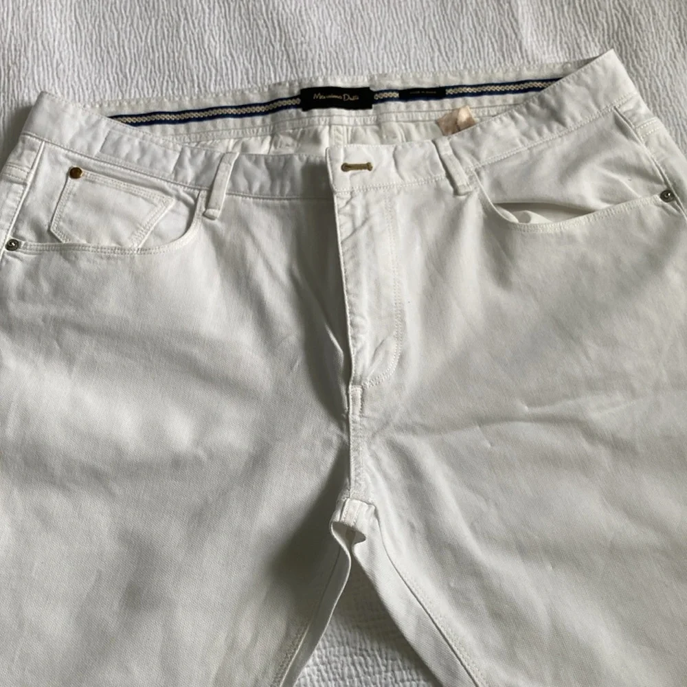Massimo Dutti White Trousers with Blue Accent - Picture 2 of 4